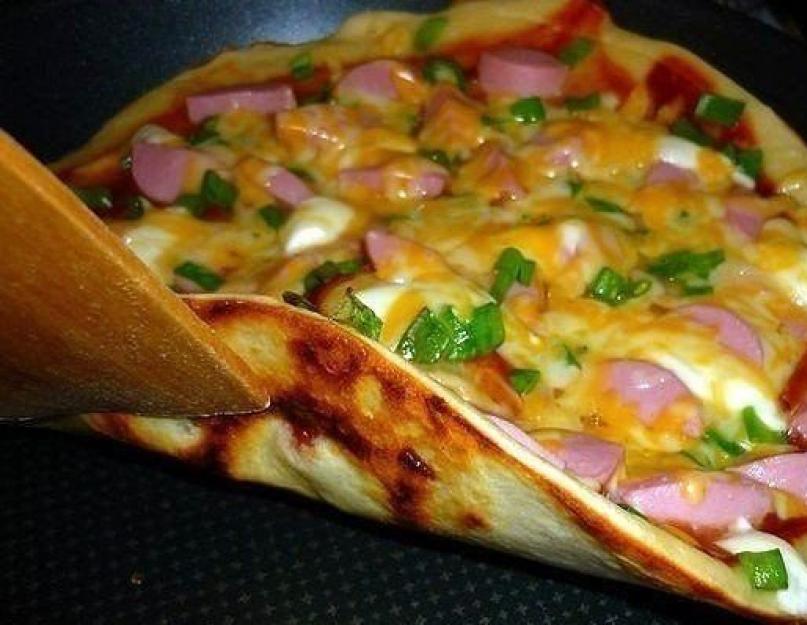 Пицца быстрого приготовления в духовке за 10. Как приготовить пиццу в домашних условиях. Рецепты приготовления вкусной пиццы. Мы используем такие ингредиенты