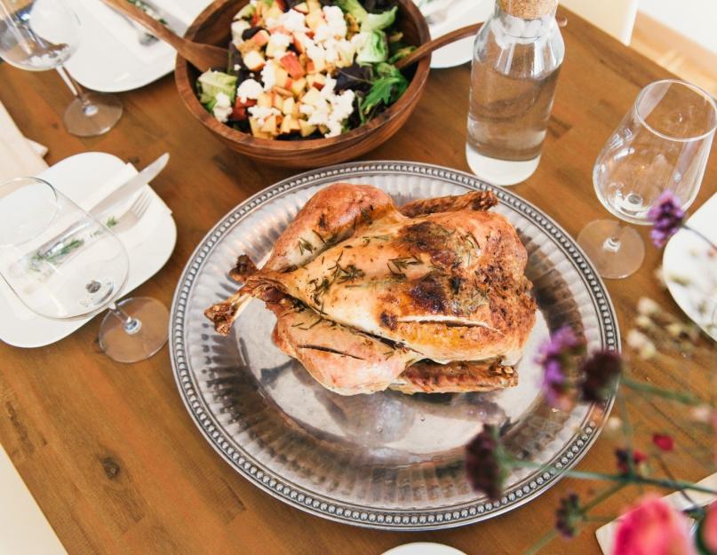 Table de fête pour le nouvel an.  Que cuisiner pour le Nouvel An : des plats pour la table de fête.  Recette de viande en gelée pour le Nouvel An