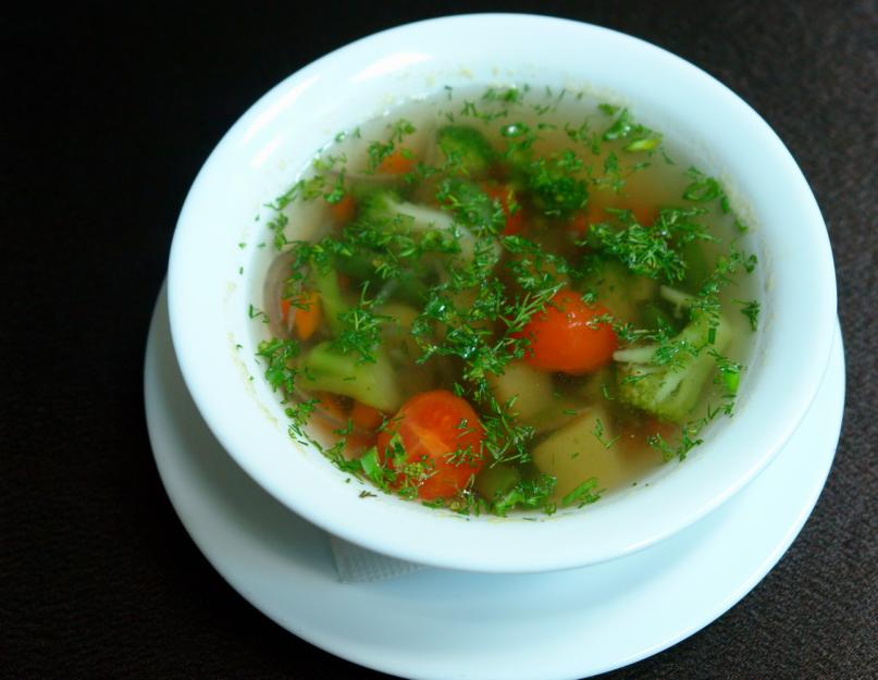 Легкий овощной супчик рецепт. Овощной суп: рецепты с фото