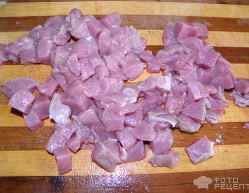 Рецепт: Телятина с кабачком - Сочная на сковородке. Тушеная телятина с баклажанами и кабачками