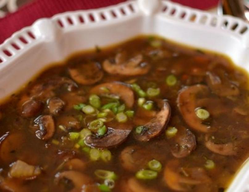 Суп грибной калории. Грибной суп: калорийность, состав, польза и вред. Как приготовить блюдо «Суп грибной с картофелем»
