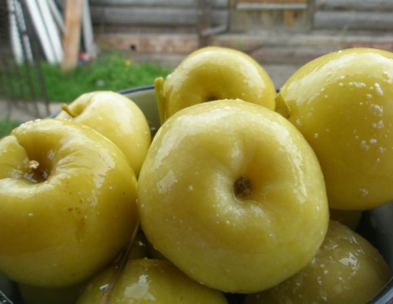 Мариновать яблоки на зиму без стерилизации. Самое простое консервирование. Маринованные яблоки пошаговый рецепт
