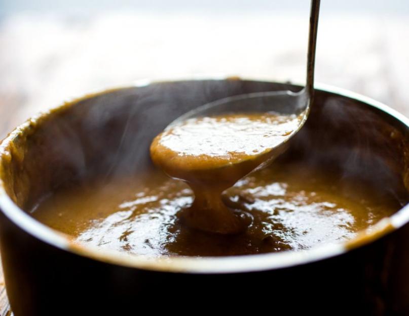 Sauce aux champignons.  Recettes de cuisine.  Sauce aux champignons aux saveurs d'été