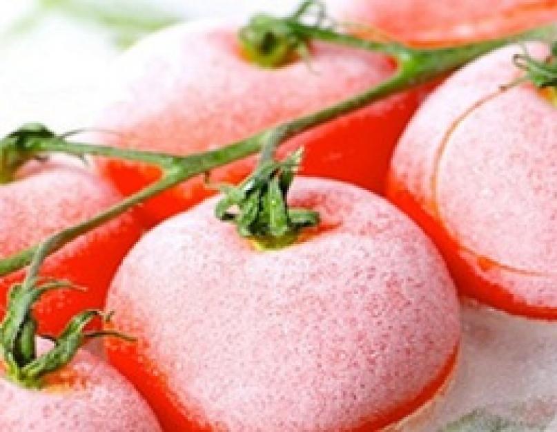 Как правильно замораживать на зиму свежие помидоры в морозилке. Как заморозить помидоры на зиму в морозилке и что с ними делать