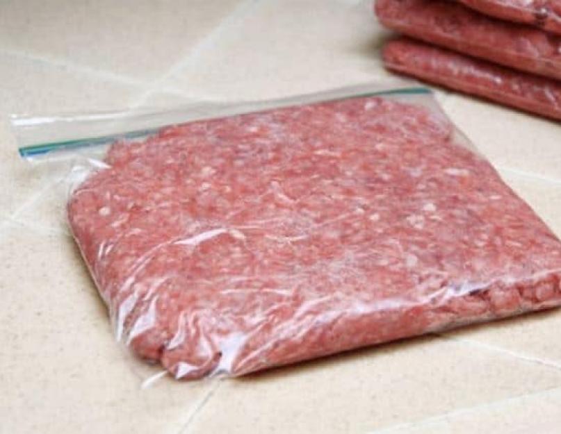 Cómo descongelar rápidamente la carne picada: consejos útiles.  Descongelar carne picada: ¿métodos rápidos o descongelación adecuada?  ¿Se puede hacer carne picada a partir de carne descongelada?