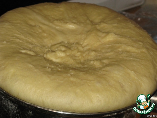 Дрожжевое тесто долго не черствеет. Почему тесто быстро черствеет. Можно ли ставить тесто на ряженке.