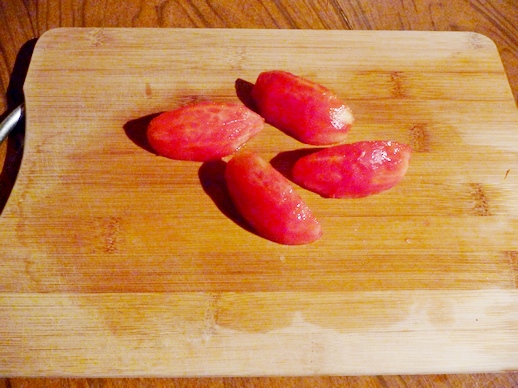 Можно ли замораживать помидоры – черри и другие Как в домашних условиях заморозить свежие помидоры на зиму в морозилке. Как замораживать свежие помидоры впрок самому
